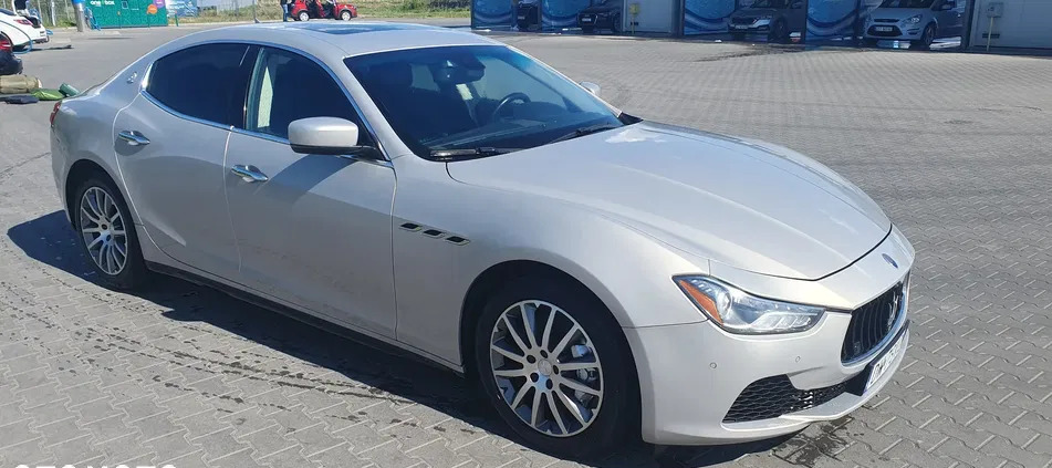 samochody osobowe Maserati Ghibli cena 89000 przebieg: 177000, rok produkcji 2014 z Wrocław